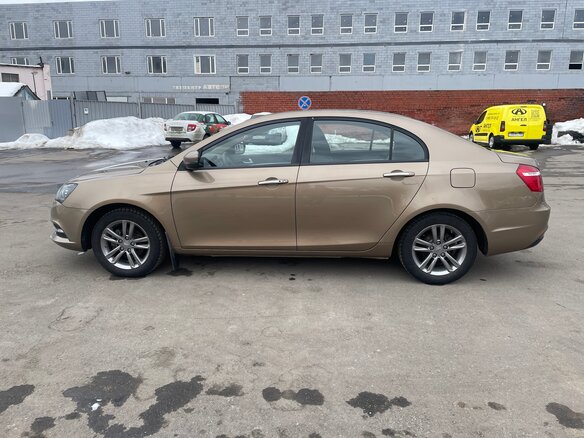 2019 Geely Emgrand 7 I Рестайлинг, бежевый, 750000 рублей - вид 4