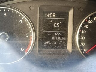 2011 Volkswagen Transporter, белый, 850000 рублей, вид 2