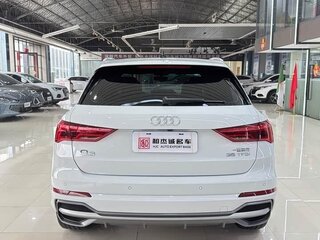 2022 Audi Q3 35 TFSI II (F3), белый, 1925000 рублей, вид 4