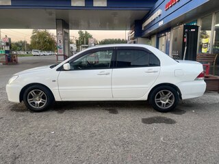 2003 Mitsubishi Lancer Cedia IX, белый, 390000 рублей, вид 5