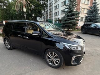 2020 Kia Carnival III, чёрный, 2750000 рублей, вид 3