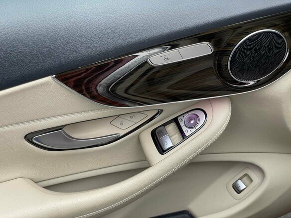 2018 Mercedes-Benz C-Класс 200 IV (W205) Рестайлинг, красный, 4000000 рублей - вид 9