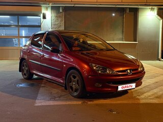 2005 Peugeot 206, красный, 380000 рублей, вид 2