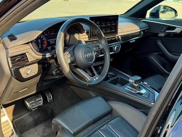 2019 Audi A4 45 TFSI V (B9) Рестайлинг, чёрный, 3650000 рублей - вид 5