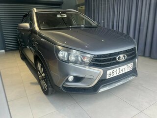 2019 Lada (ВАЗ) Vesta SW Cross I, серый, 925000 рублей, вид 4