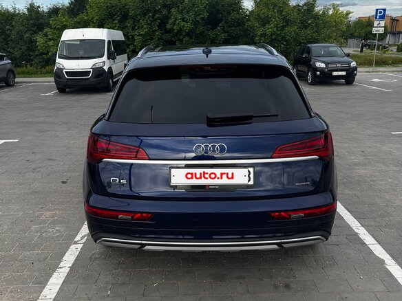 2023 Audi Q5 40 TFSI II (FY) Рестайлинг, синий, 3345000 рублей - вид 5