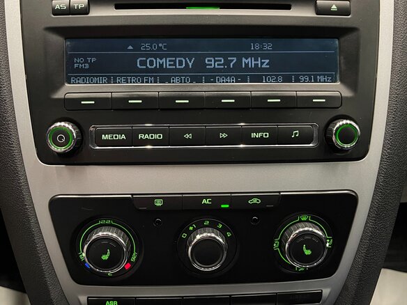2010 Skoda Octavia II (A5) Рестайлинг, серый - вид 17