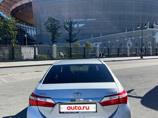 2015 Toyota Corolla XI (E160, E170, E180), серебристый, 1390000 рублей, вид 4