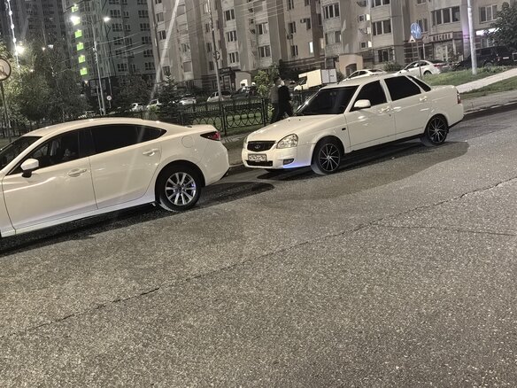 2016 Lada (ВАЗ) Priora I Рестайлинг, белый, 520000 рублей - вид 3