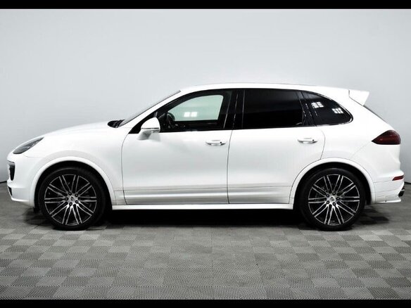 2015 Porsche Cayenne S II Рестайлинг (958), белый, 3890000 рублей - вид 8