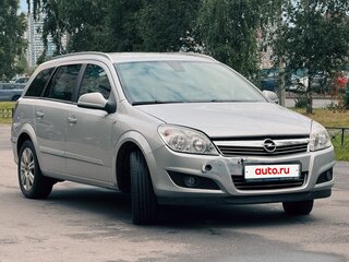 2011 Opel Astra H Рестайлинг, серебристый, 600000 рублей, вид 1