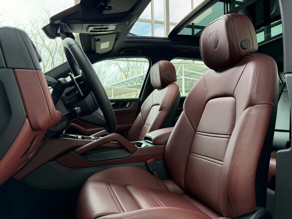 2026 Porsche Cayenne III Рестайлинг, чёрный, 21000000 рублей - вид 11