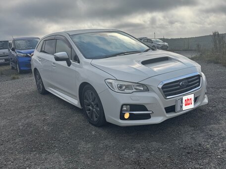 2015 Subaru Levorg I, белый, 1100000 рублей, вид 3
