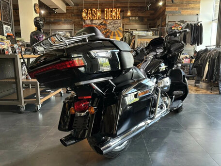 2019 Harley-Davidson Road Glide Limited, чёрный, 2570000 рублей, вид 3