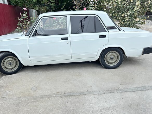 2006 Lada (ВАЗ) 2107, белый, 210000 рублей - вид 7