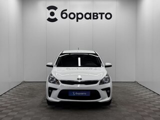 2020 Kia Rio IV, белый, 1490000 рублей, вид 2