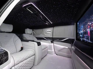 2025 Cadillac Escalade ESV V Рестайлинг, чёрный, 51000000 рублей, вид 1