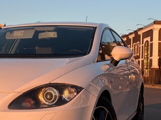 2012 SEAT Leon II Рестайлинг, белый, 840000 рублей, вид 2