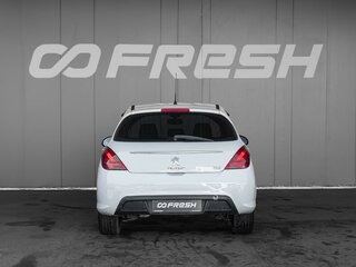2012 Peugeot 308 I Рестайлинг, белый, 620000 рублей, вид 4