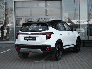 2026 Kia Seltos I Рестайлинг, белый, 2979900 рублей, вид 3