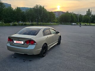 2007 Honda Civic VIII, серый, 670000 рублей, вид 3