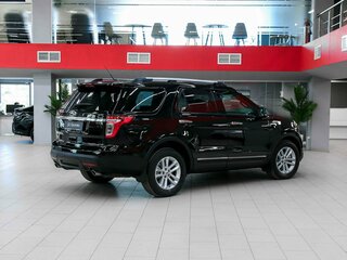 2013 Ford Explorer V, чёрный, 1650000 рублей, вид 2