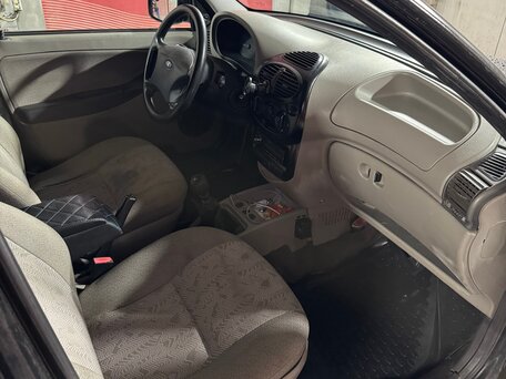 2011 Lada (ВАЗ) Kalina I, чёрный, 220000 рублей, вид 5