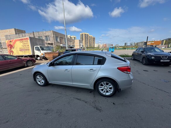 2013 Chevrolet Cruze I Рестайлинг, серебристый - вид 7
