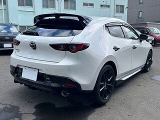 2023 Mazda 3 IV (BP), белый, 1320000 рублей, вид 5