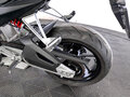 2023 Aprilia Tuono 660, серый, 925000 рублей - вид 8