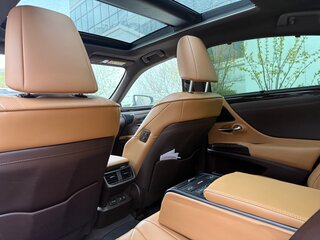 2018 Lexus ES 350 VII, серый, 4100000 рублей, вид 5