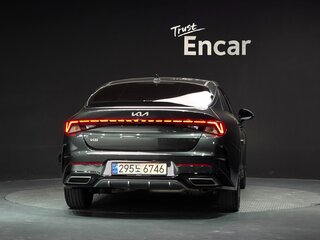 2022 Kia K5 III, серый, 2280000 рублей, вид 3