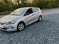2014 Hyundai Solaris I Рестайлинг, серебристый, 470000 рублей - вид 1