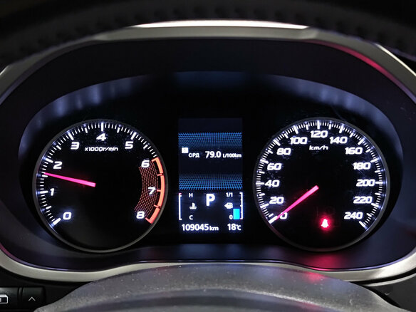 2019 Mitsubishi Eclipse Cross I, серебристый, 1797000 рублей - вид 12