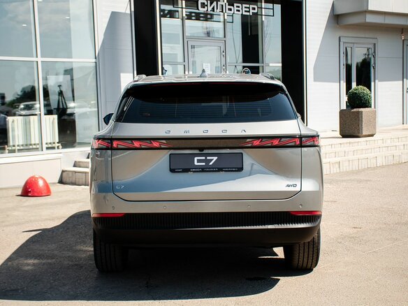 2026 Omoda C7, серебристый, 3464010 рублей - вид 3