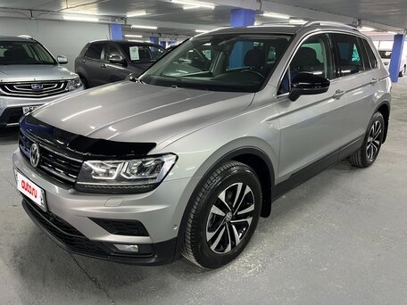 2019 Volkswagen Tiguan II, серый, 2359000 рублей, вид 1