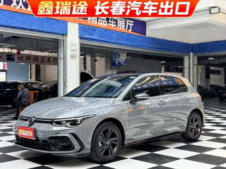 2023 Volkswagen Golf VIII, серый, 1515000 рублей, вид 1