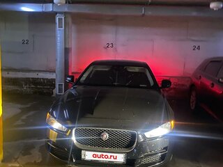 2019 Jaguar XE I, чёрный, 2900000 рублей, вид 2