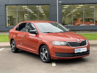2017 Skoda Rapid I, оранжевый, 965000 рублей, вид 3