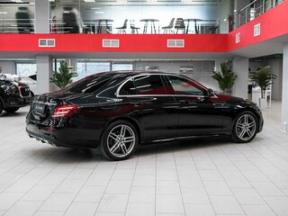 2020 Mercedes-Benz E-Класс 200 V (W213, S213, C238), чёрный, 3295000 рублей, вид 2