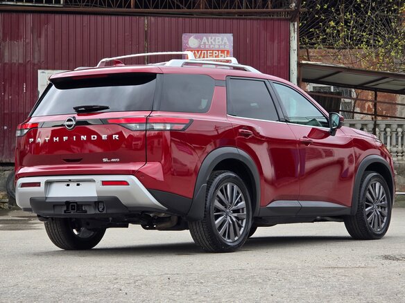 2022 Nissan Pathfinder V, пурпурный, 5099000 рублей - вид 5