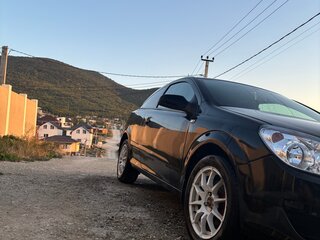 2007 Opel Astra GTC H Рестайлинг, чёрный, 555000 рублей, вид 2