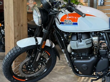 2026 Royal Enfield Bear 650, белый, 728000 рублей, вид 5