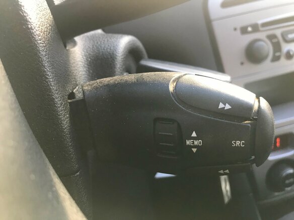 2011 Peugeot 308 I Рестайлинг, красный - вид 10