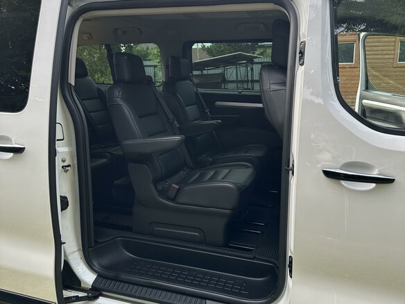 2021 Peugeot Traveller Long I, белый, 5200000 рублей - вид 16