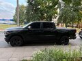 2019 Ram 1500 Quad Cab IV (DS/DJ), чёрный, 3500000 рублей - вид 4