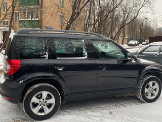 2011 Skoda Yeti I, чёрный, 900000 рублей, вид 2