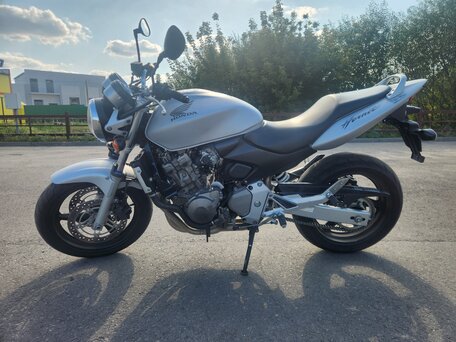 2003 Honda CB 600F Hornet, серебристый, 420000 рублей, вид 2