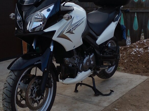 2010 Suzuki V-Strom DL 650, белый, 580000 рублей - вид 15