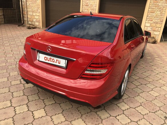 2012 Mercedes-Benz C-Класс 200 III (W204) Рестайлинг, красный - вид 4